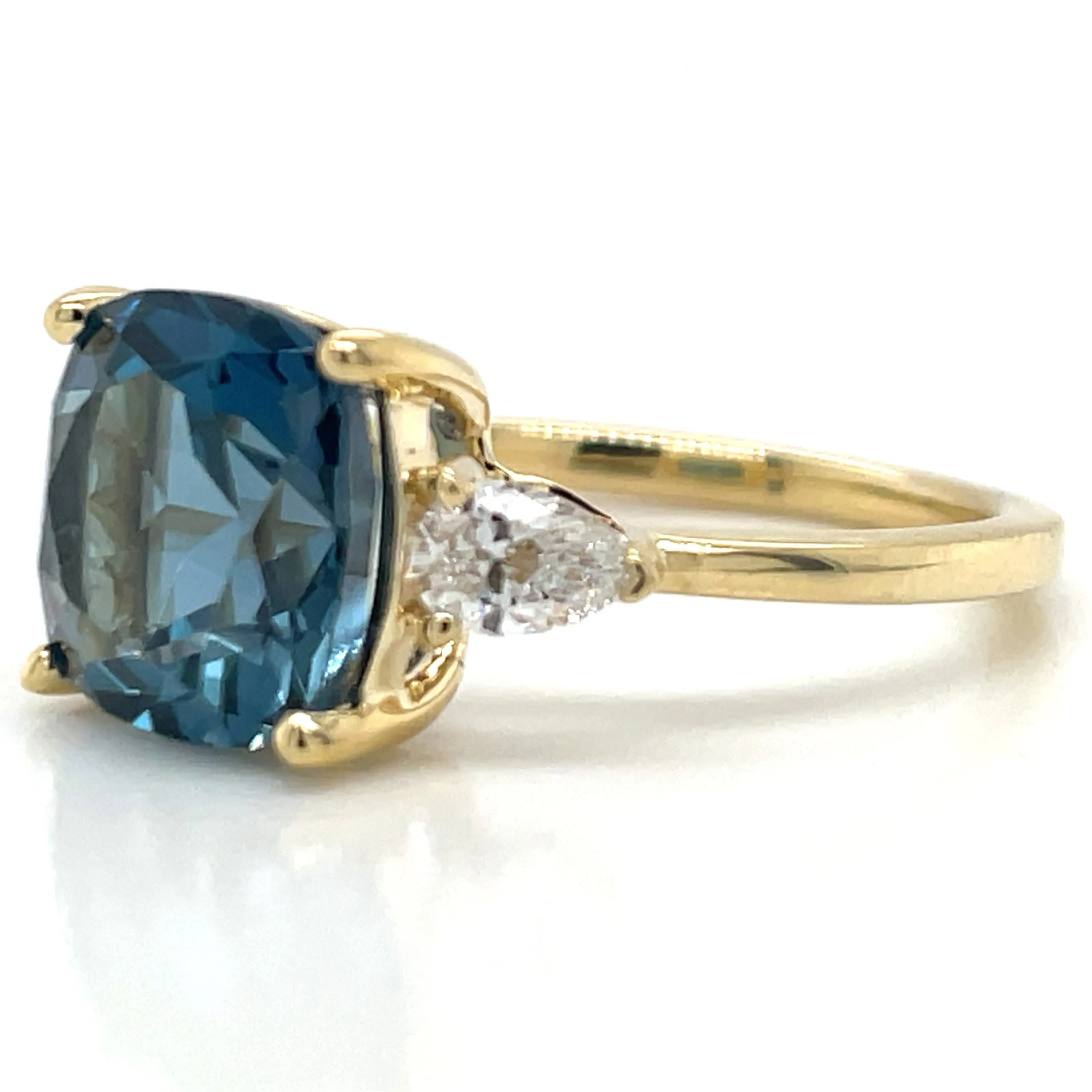 9ct Yellow Gold 3.86ct Earth Grown London Blue Topaz And 0.31ct Laboratory Grown Diamond Ring