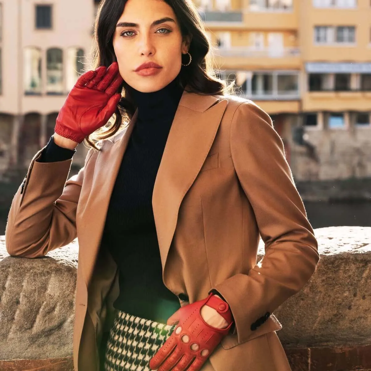 Alessa (red) - classic Italian lambskin leather driving gloves