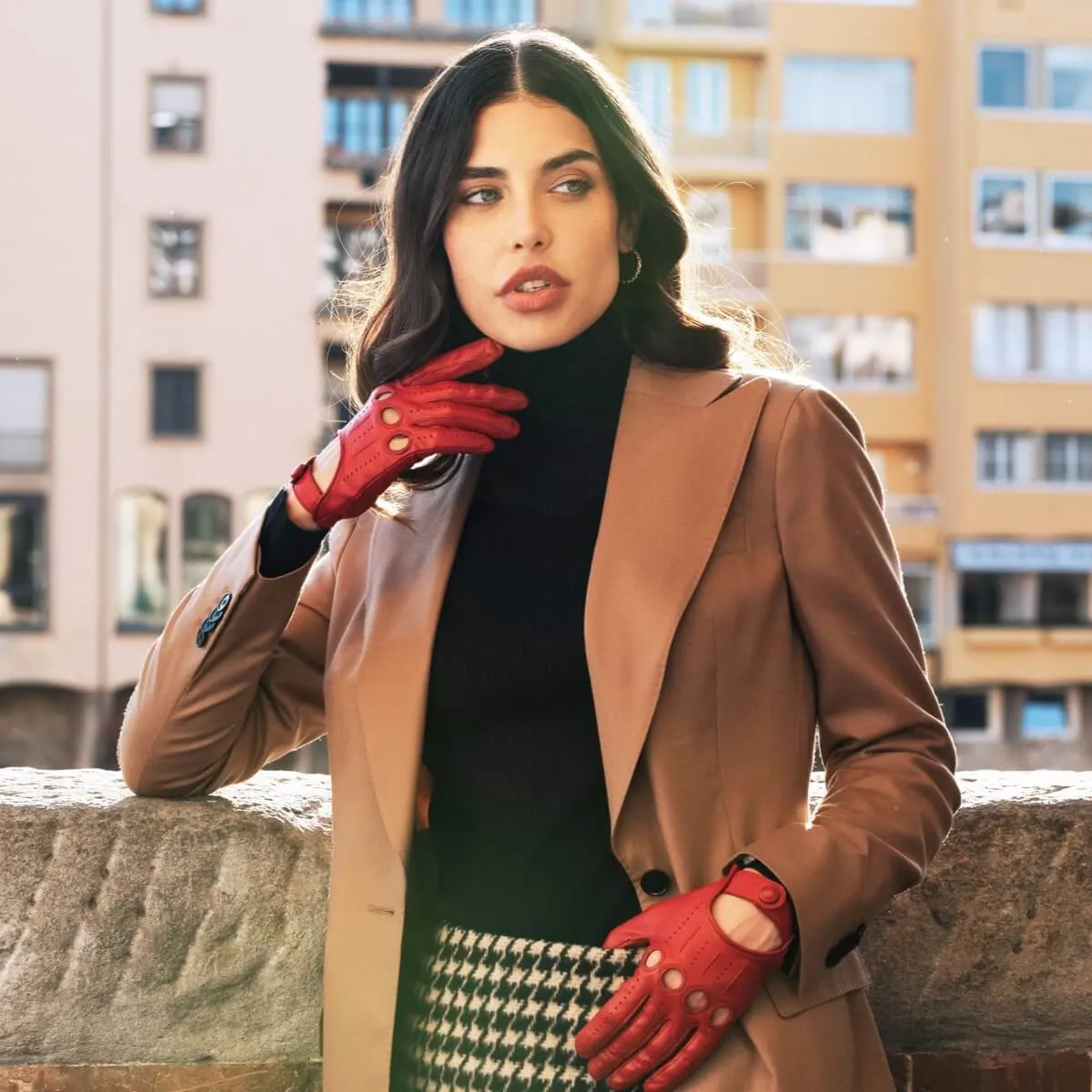 Alessa (red) - classic Italian lambskin leather driving gloves