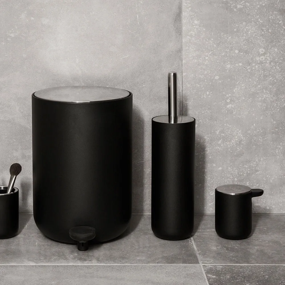 audo copenhagen (menu) | norm soap dispenser | matte black ~ DC