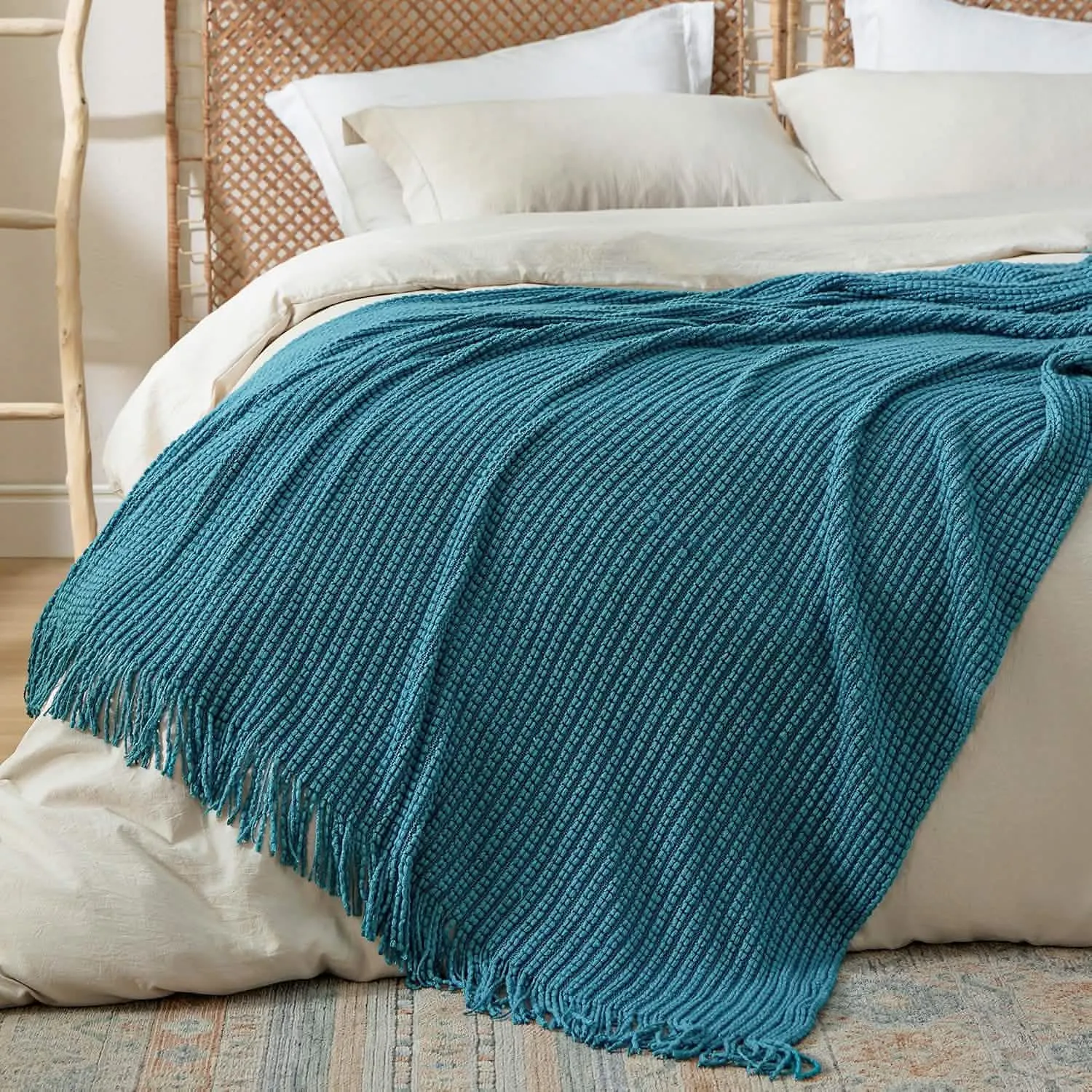 Bedsure Decorative Woven Throw Blanket