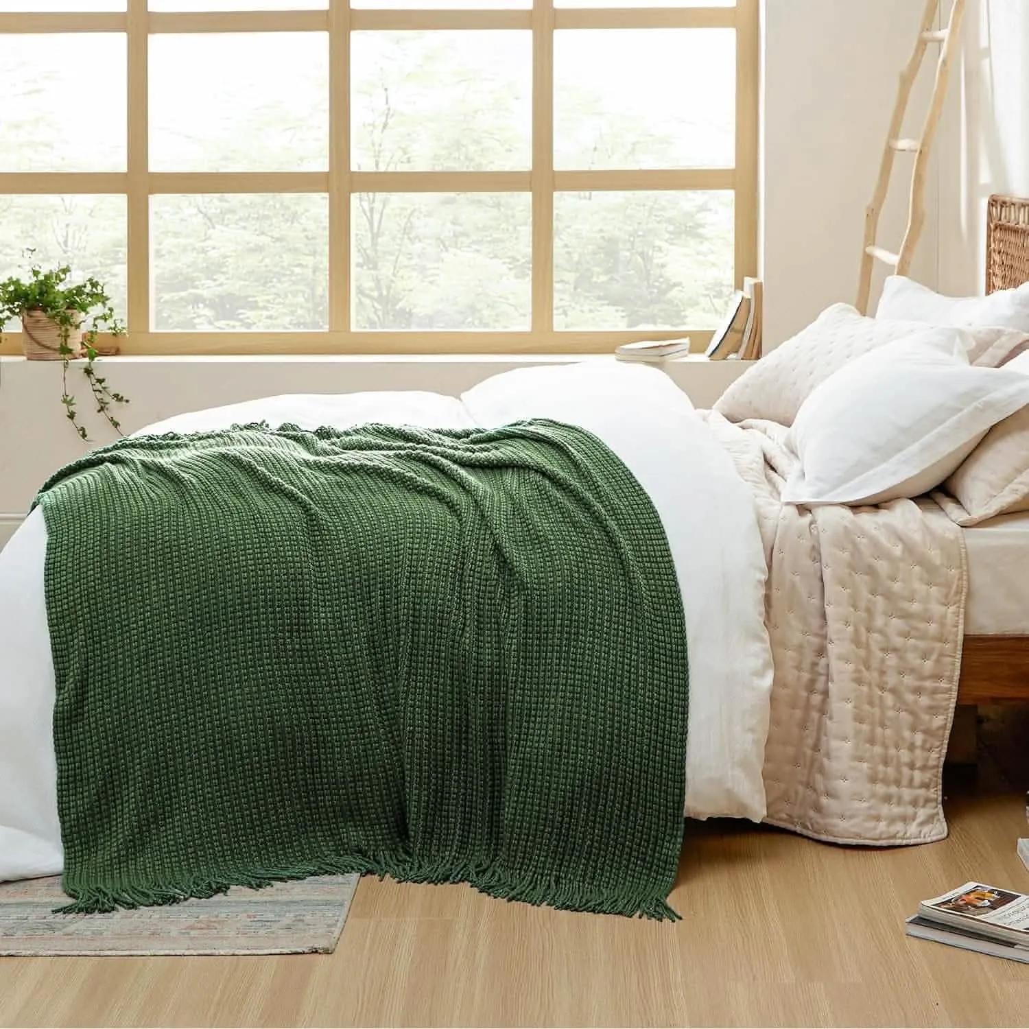 Bedsure Decorative Woven Throw Blanket