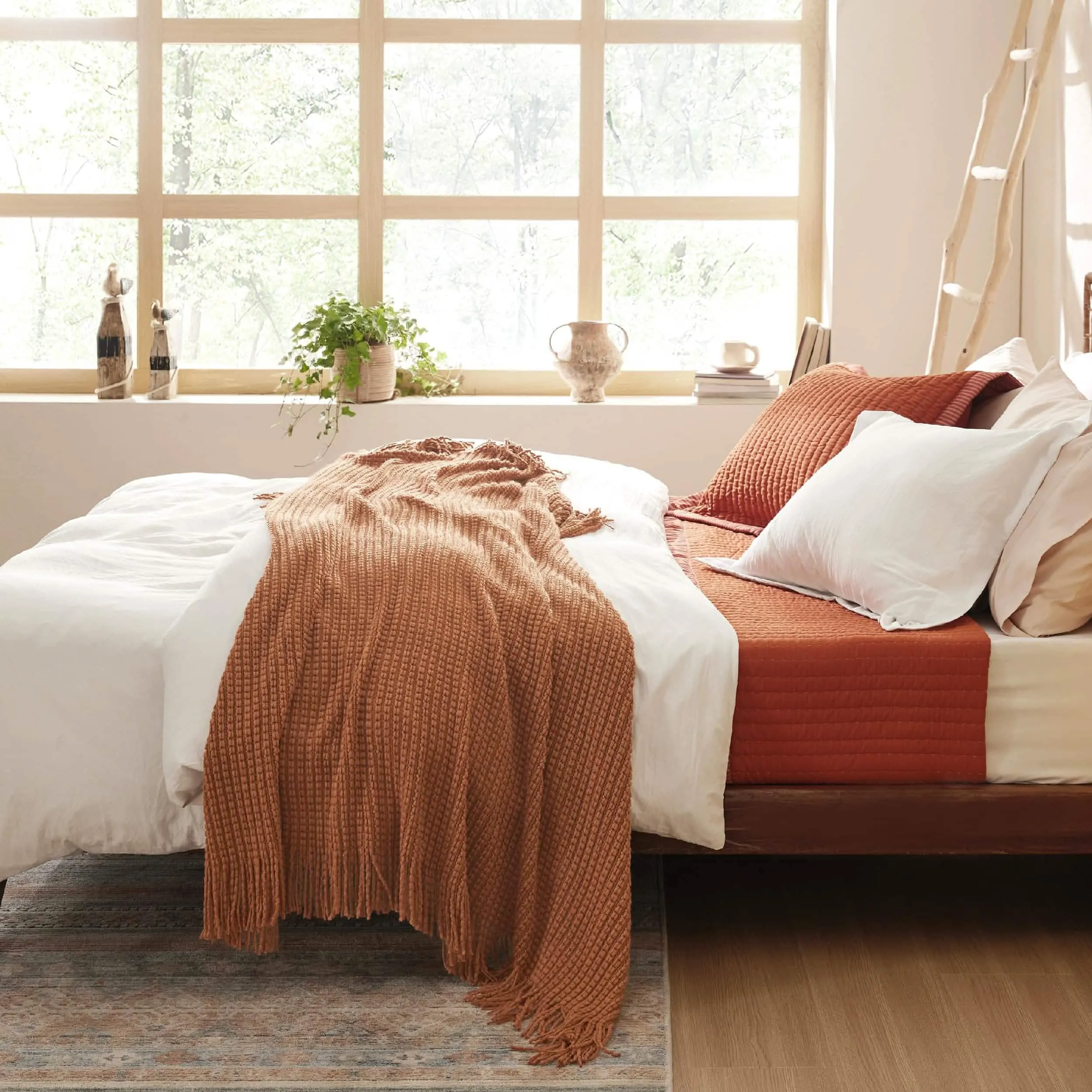 Bedsure Decorative Woven Throw Blanket