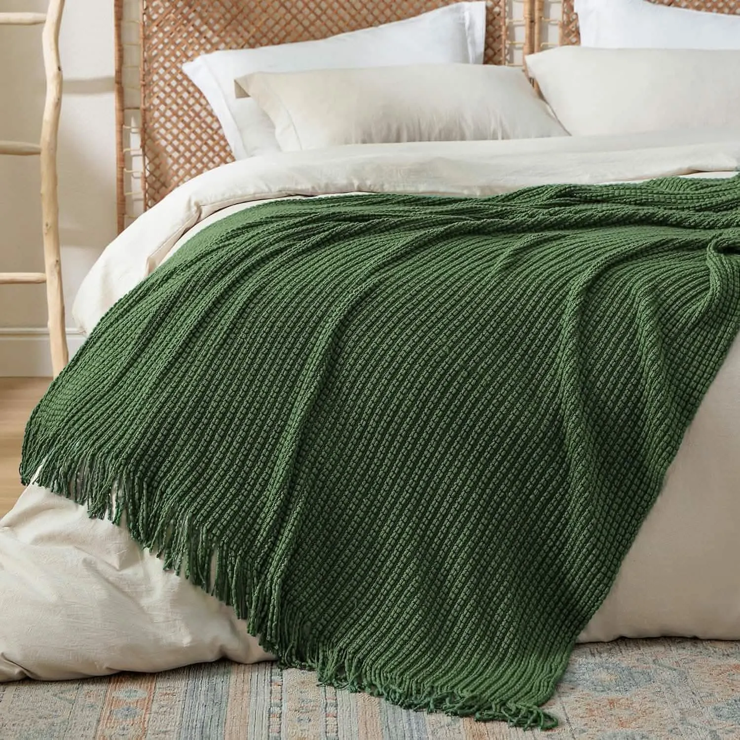 Bedsure Decorative Woven Throw Blanket