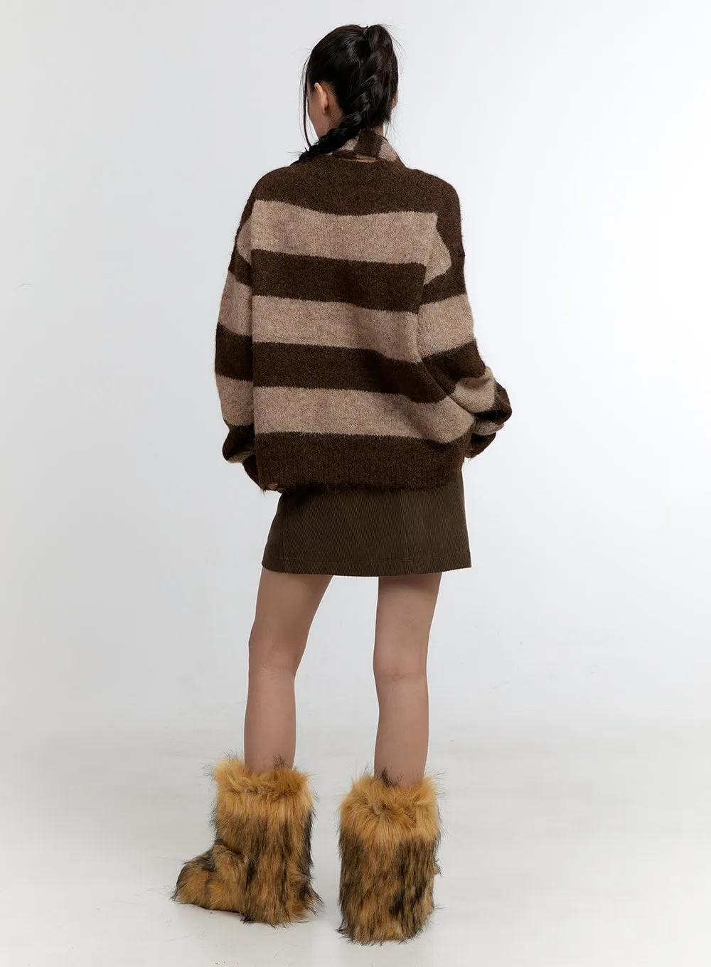 Comfy Striped V-Neck Sweater with Muffler CN401