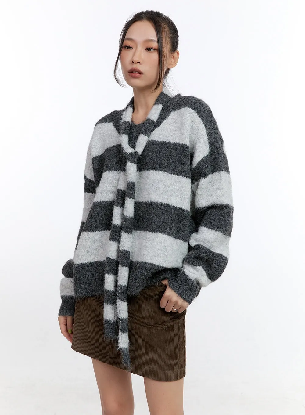 Comfy Striped V-Neck Sweater with Muffler CN401