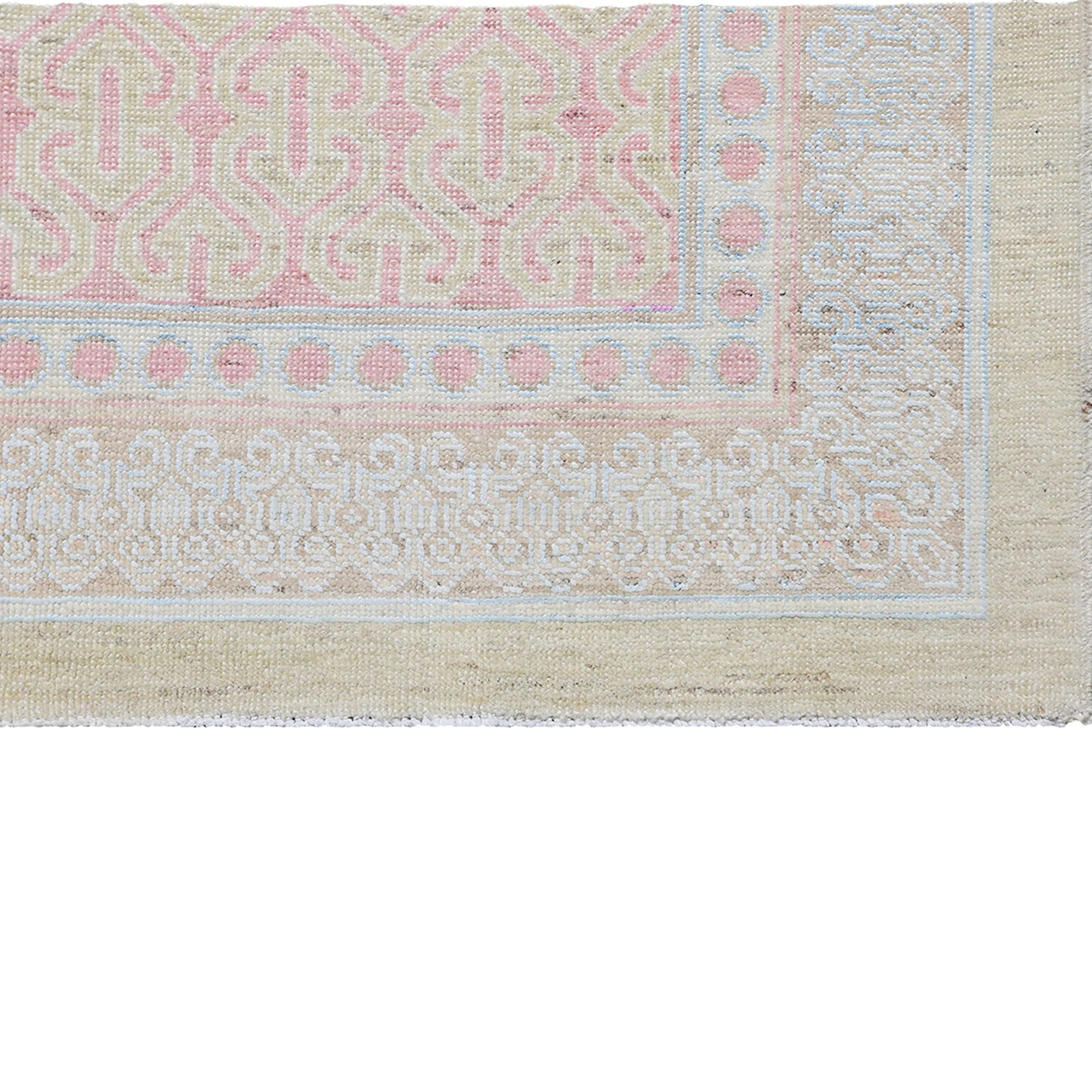 Cream Traditional Wool Silk Blend Rug - 8'1" x 10'