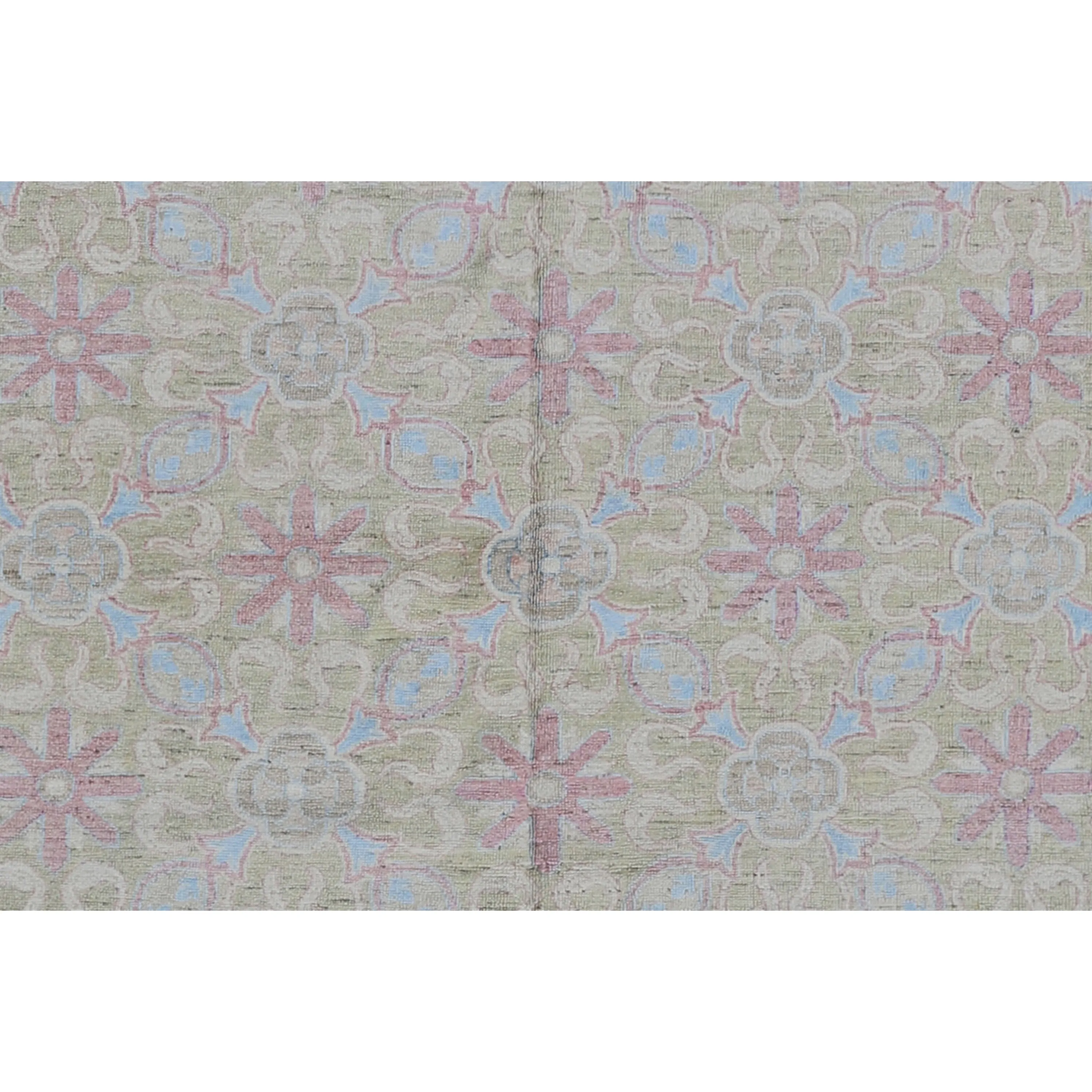 Cream Traditional Wool Silk Blend Rug - 8'1" x 10'