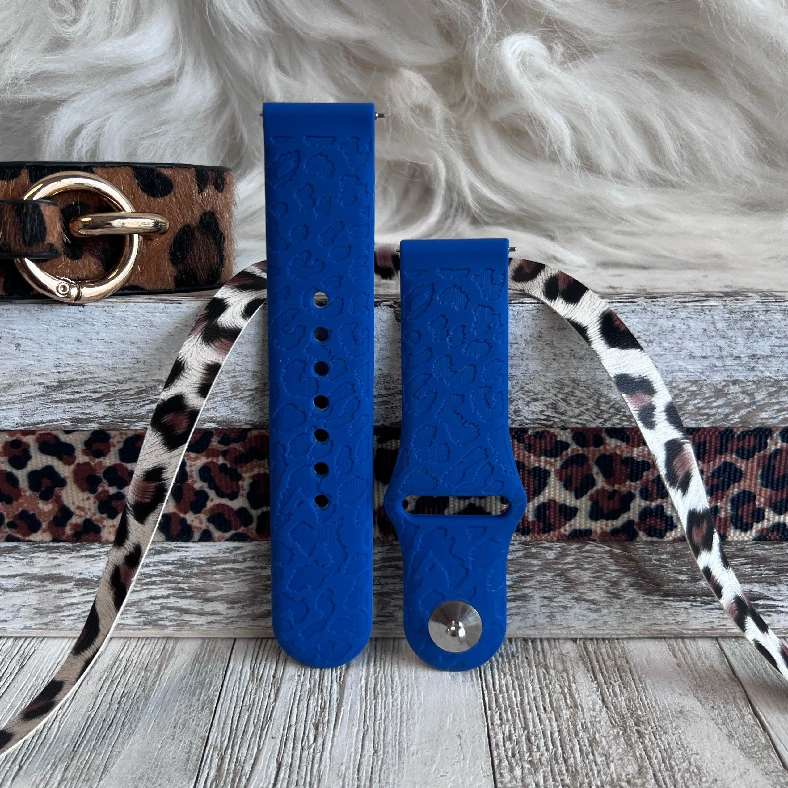 Engraved Blue Leopard Silicone Band For Samsung Watch