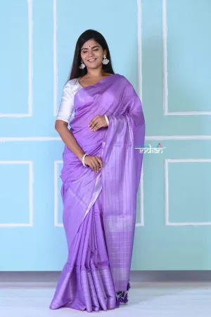 Exquisite Lavender Cotton Viscose Saree With Beautiful Zari Work.