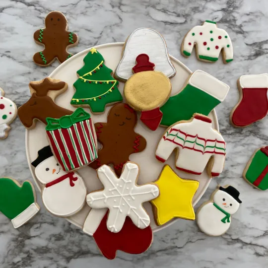 Handstand Kitchen | Winter Wonderland 12 Piece Cookie Cutters (open box)