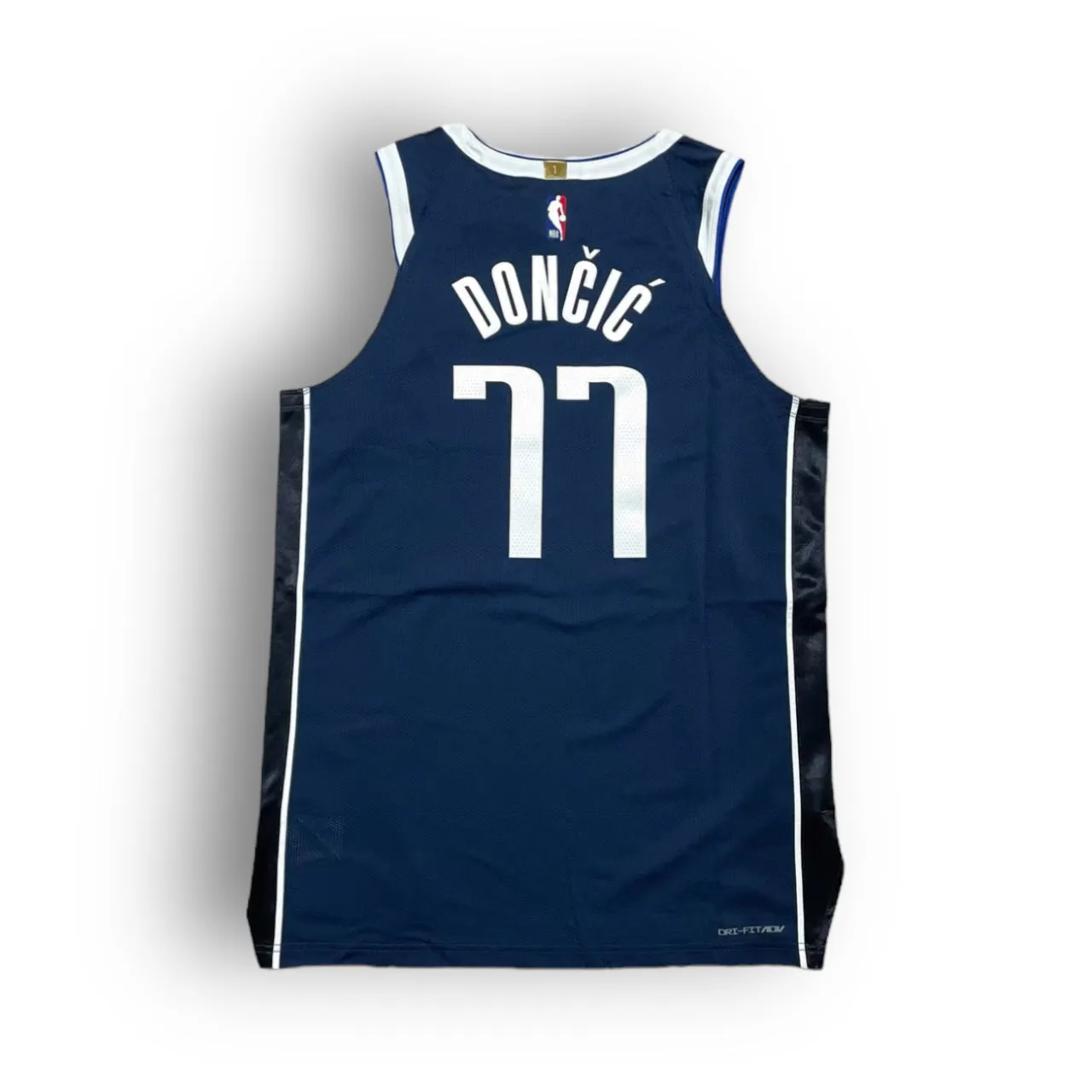 Luka Dončić Dallas Mavericks 2022-2024 Statement Edition Nike Authentic Jersey - Navy